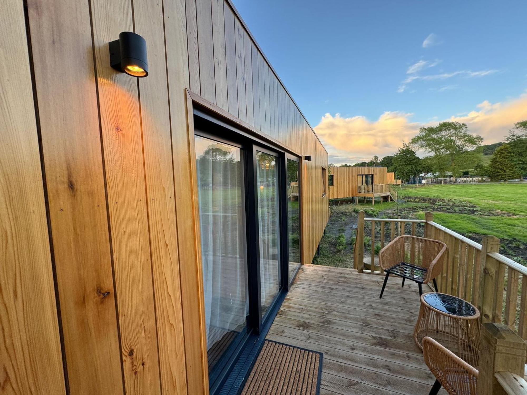 Villa Unbox At Poplar Tree Durham Esterno foto