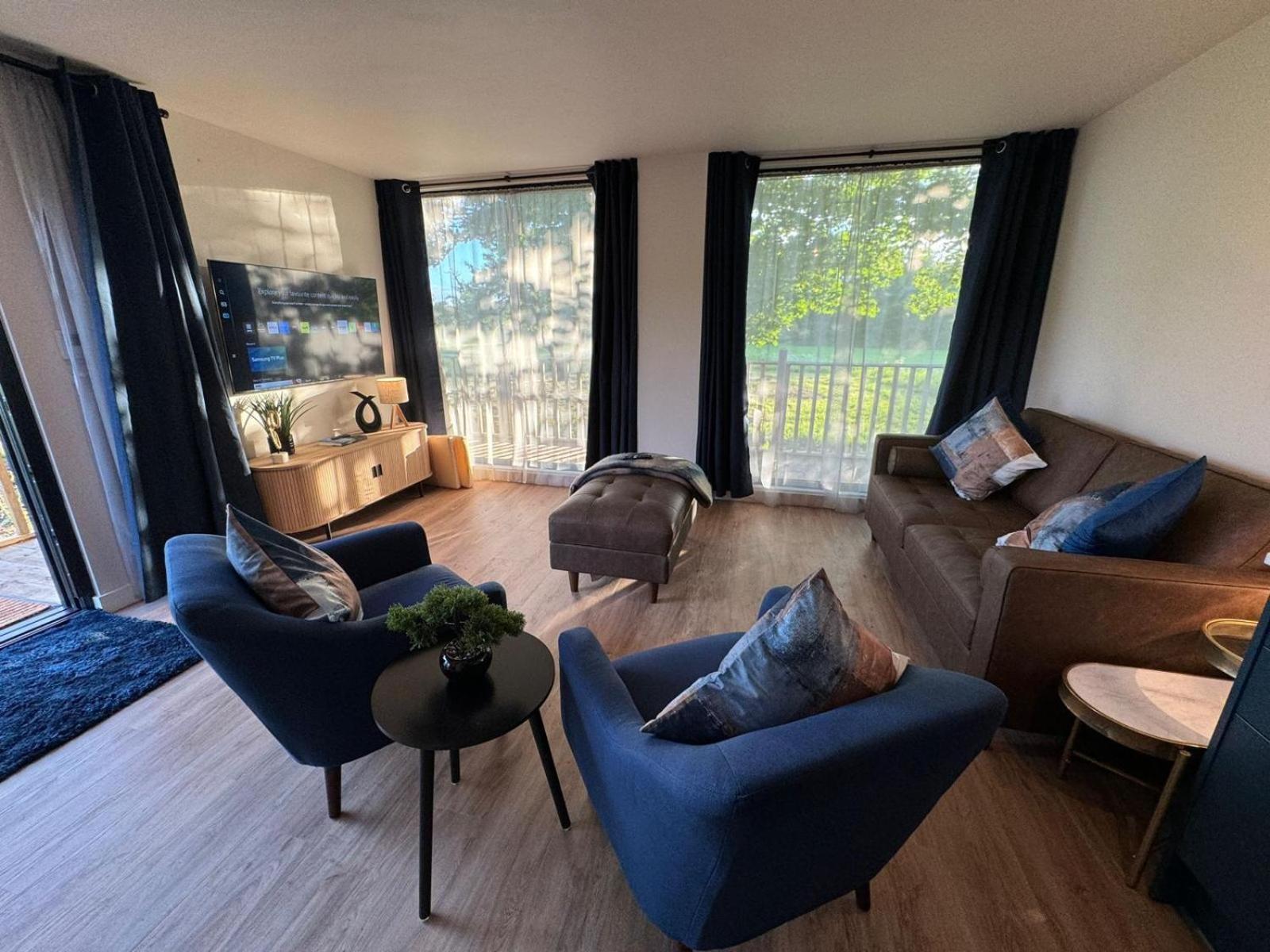 Villa Unbox At Poplar Tree Durham Esterno foto