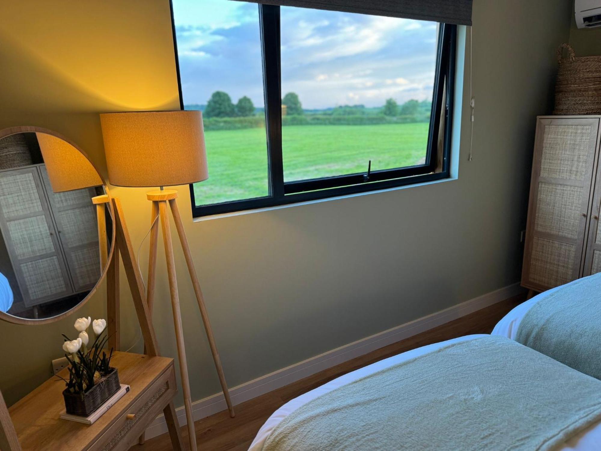 Villa Unbox At Poplar Tree Durham Esterno foto