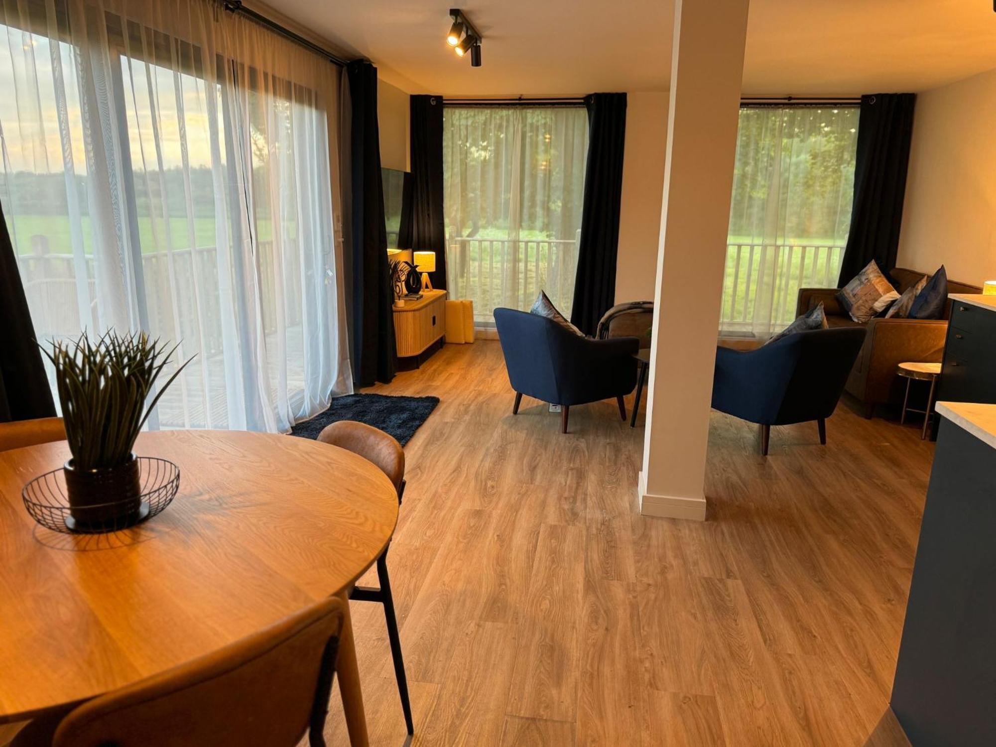 Villa Unbox At Poplar Tree Durham Esterno foto